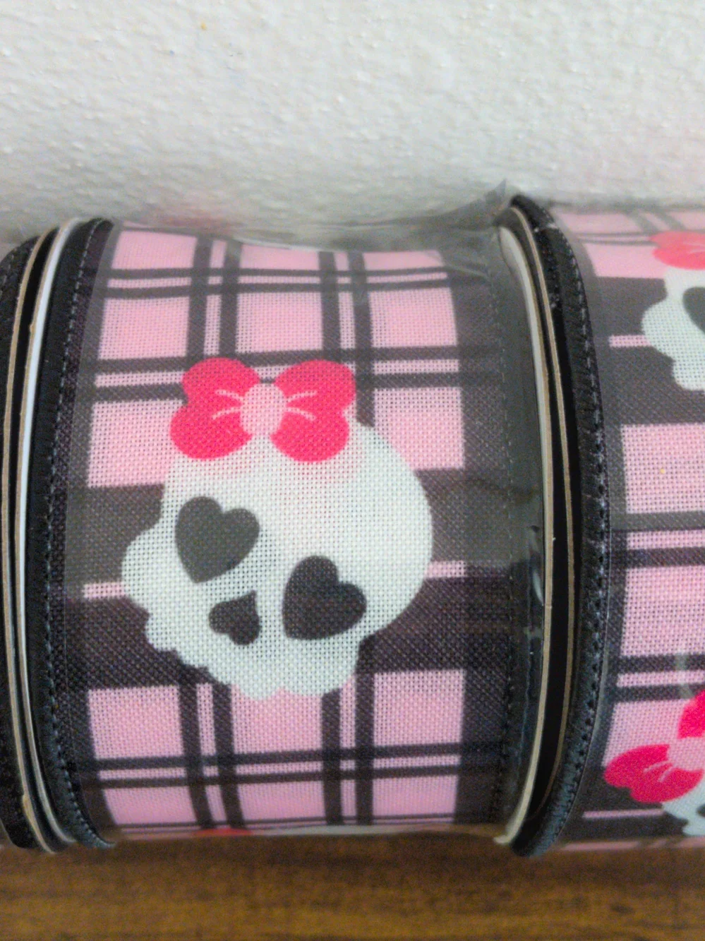 Set Of 3 Wired Ribbon Pink Black Skulls